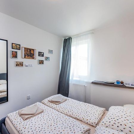 Prague Legends Pension Экстерьер фото