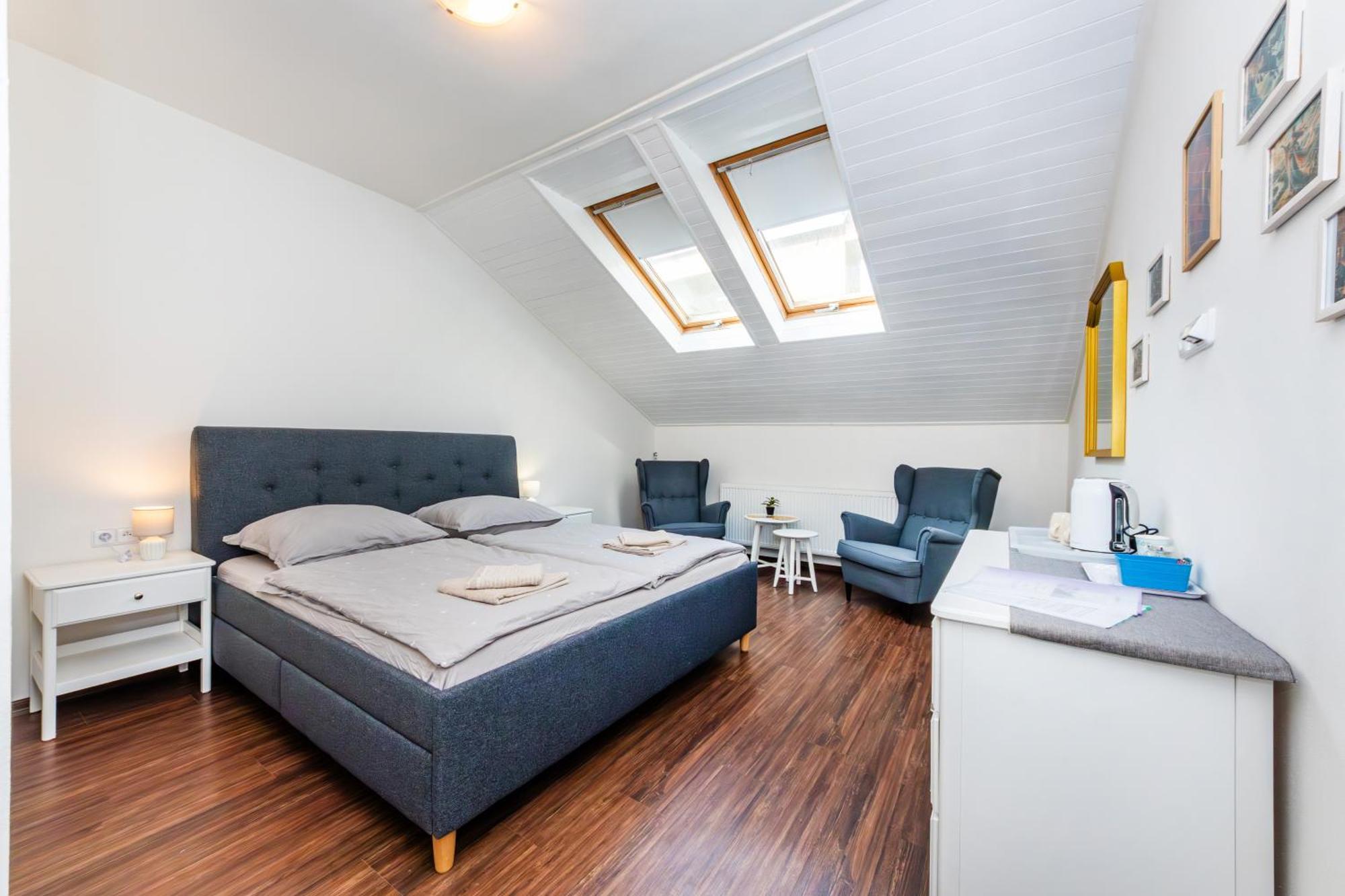 Prague Legends Pension Экстерьер фото