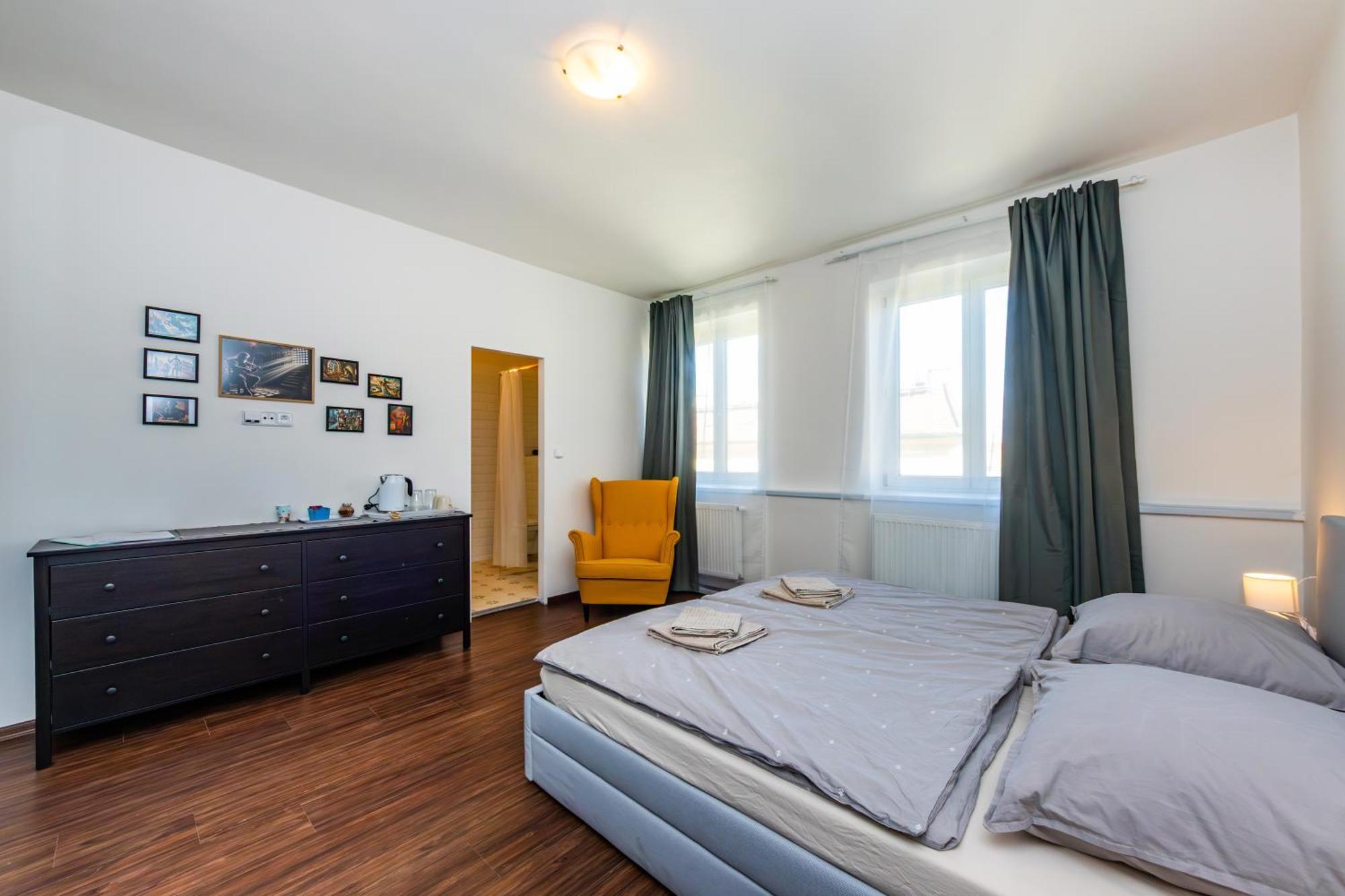 Prague Legends Pension Экстерьер фото